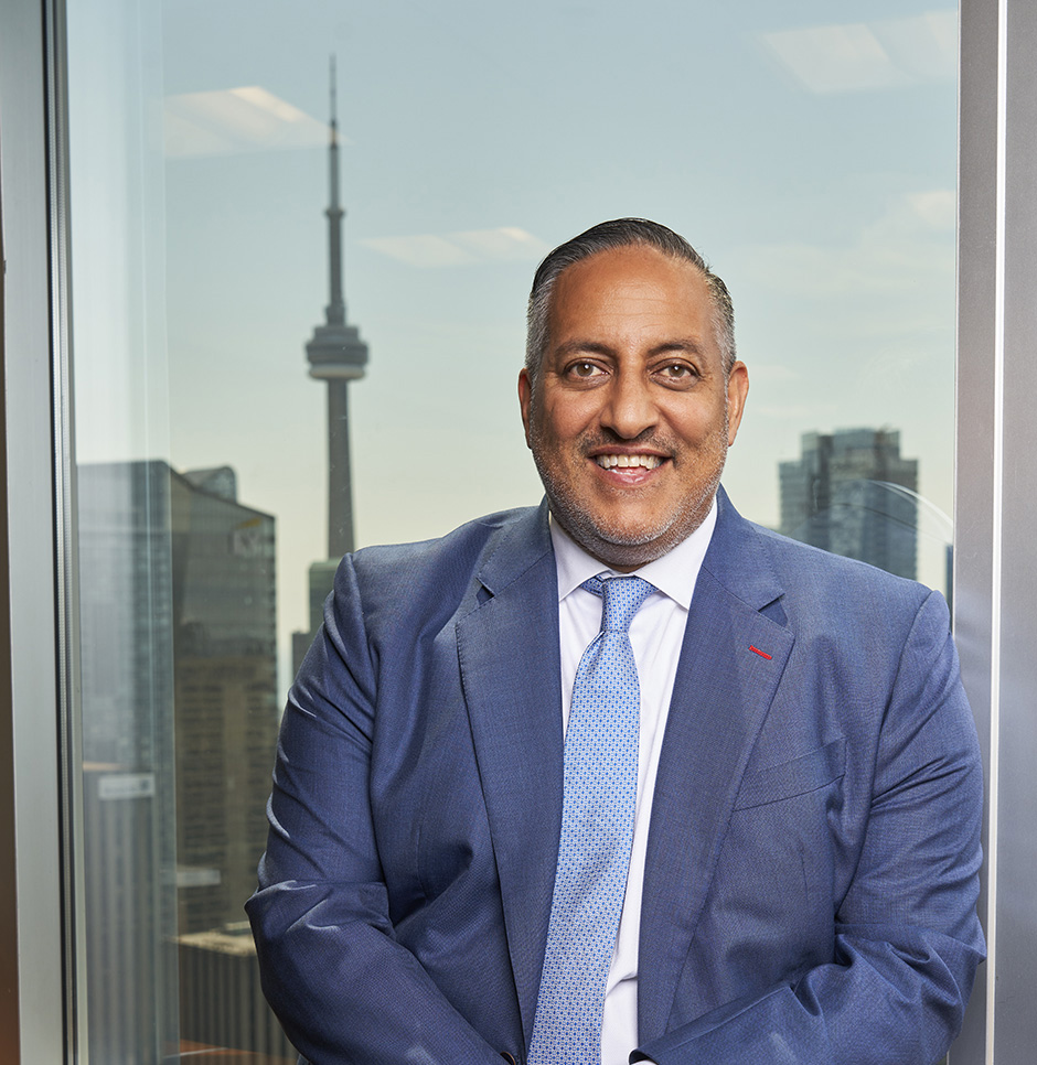 Khawar Nasim, Directeur général, Investissements Ontario
